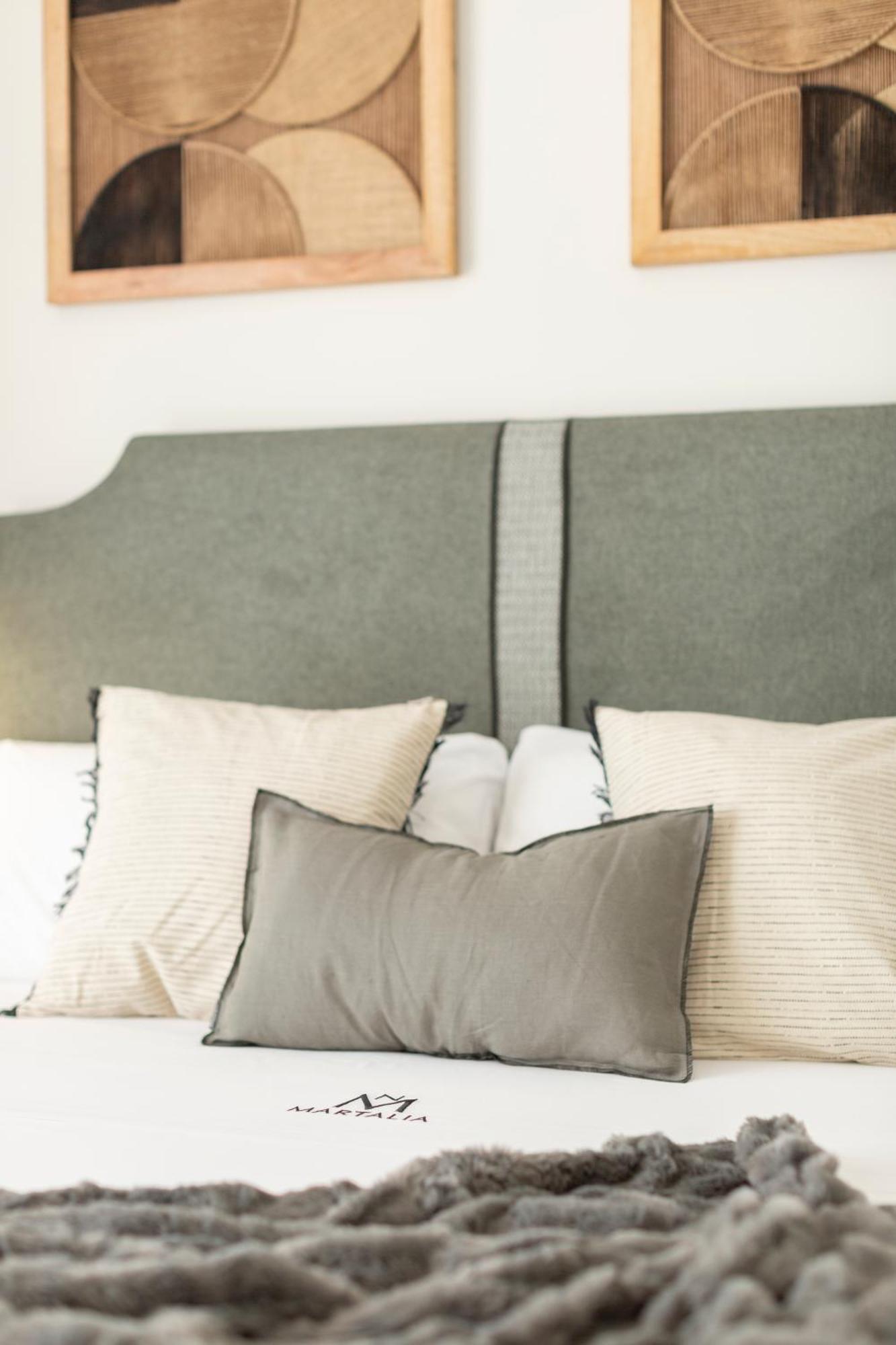 Apartamentos Martalia - La Casa Del Cedro Luxury Ronda Esterno foto